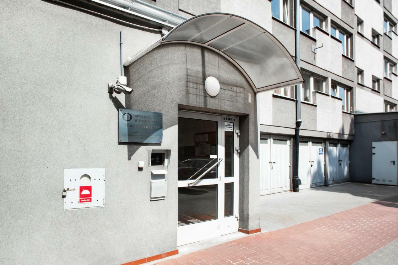 Apartments Warsaw Solidarnosci By Renters Exterior photo